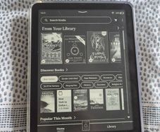 Kindle Paperwhite Signature 32gb + Magnetic Case NO ADS