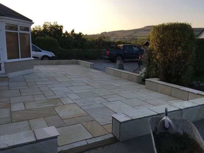 Bricklayer stonemason available