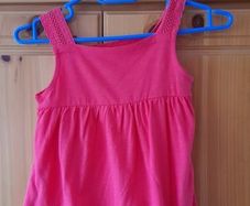 New - Girl's top age 8