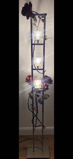 floor lamp