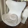 Free - white swivel chair Image 3