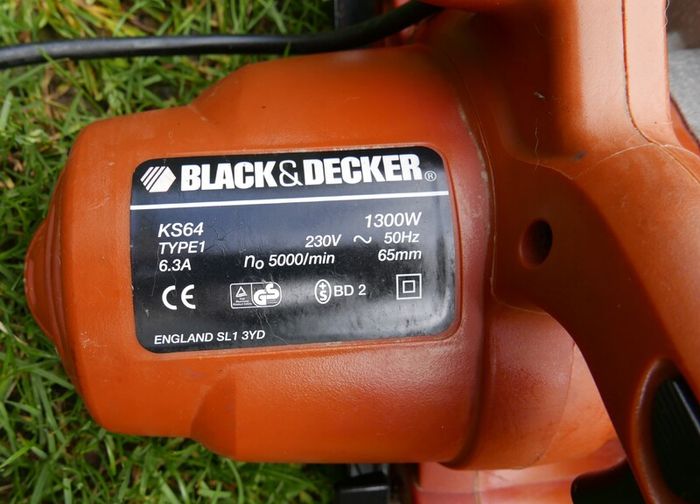 Black & Decker KS64 Circular Saw 230V 1300W 65mm (working)