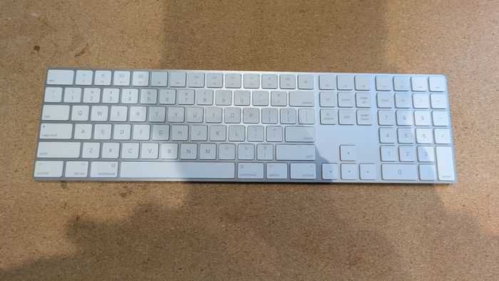 Apple Desk Setup Bundle - Magic Keyboard, Trackpad 2 & Magic Mouse 2 (Plus Free Bonus!)