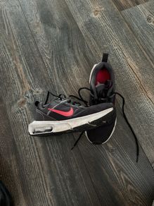 Nike air max, size 5.5