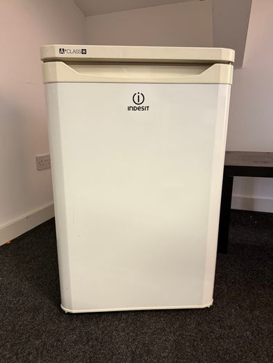 Indesit Undercounter Fridge