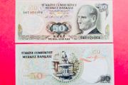 Turkey  50 Lira. 1976  Pick  188a   ( Uncirculated )