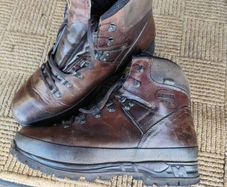 meindl hiking boots