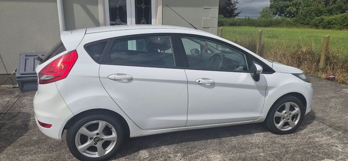 2011 Ford Fiesta