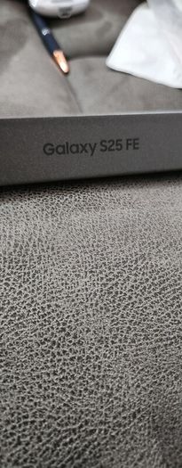 Samsung Galaxy S25 Fe (brand New)