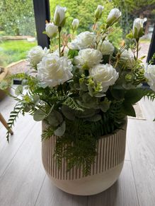 artificial flower pot