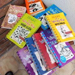 Diary of a Wimpy Kid Bundle 9x