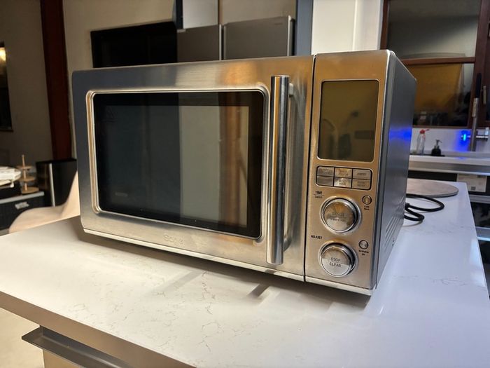 Sage - Combi Microwave Air Fryer - the Combi Wave 3 in 1