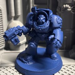 WH40K Sci Fi Space Destroyer Miniature (Storm Bolter - open fist)