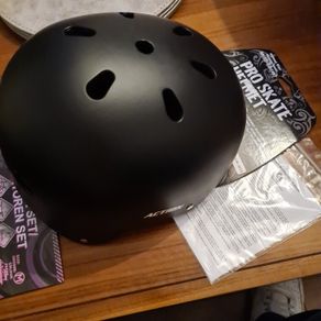 Skating Helmet and Pads