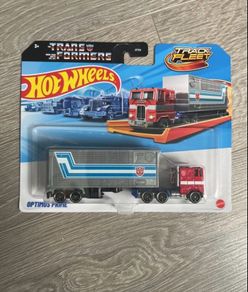 Hot wheels track fleet Optimus Prime
