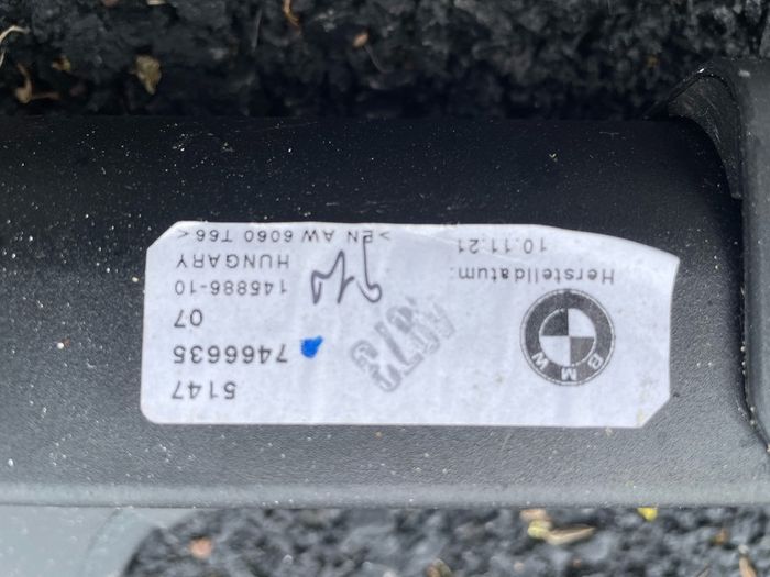BMW 530 parcel shelf - 2021