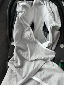 LIL&IZZY car seat blanket
