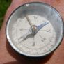 Vintage Dry Magnetic Portable Compass Image 2