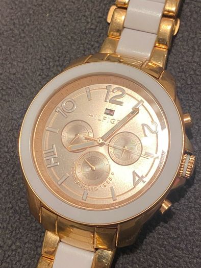 tommy hilfiger watch