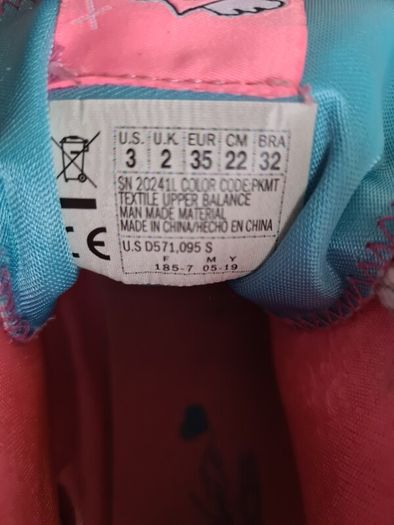 Girls shoes