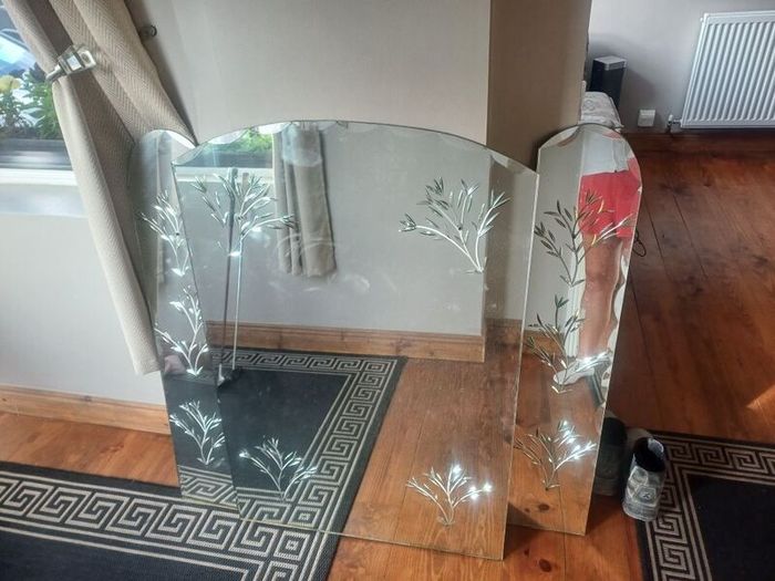 mirror