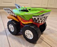 Monster Trucks