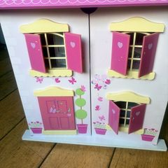 doll house