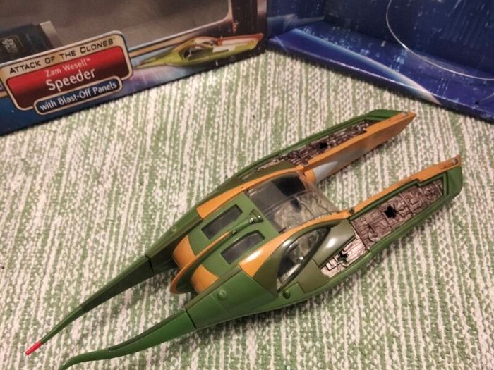 Star Wars Zam Wesell speeder