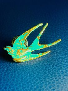 brouche pin