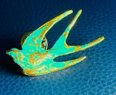 brouche pin