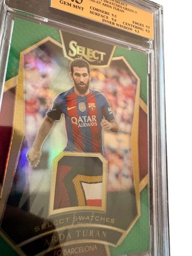 9.5 Gem Mnt 2016-17 Panini Select Select Swatches Green /5 #ss-at Arda Turan