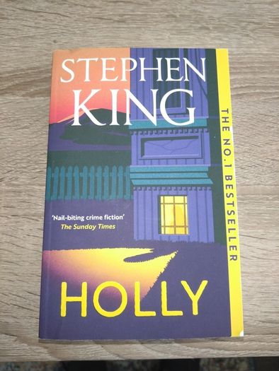 Stephen King Holly (New)