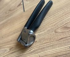 Garlic press