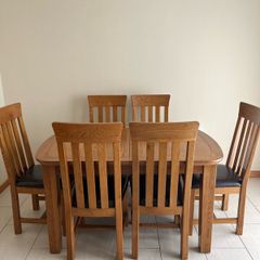 Table& Chairs