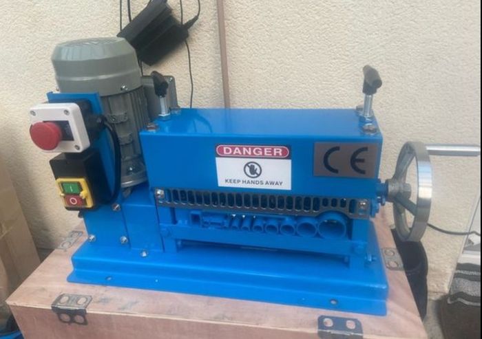 New  220v  Scrap Cable Stripping Machine 1mm-40mm, 10 Blades Wire Stripper Recycling Copper Cable Strippers