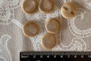Beads buttons