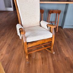 Rocking chair