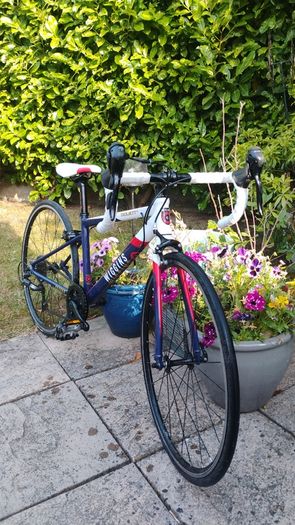 Kids road bike