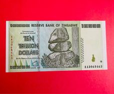 Zimbabwe 10 Trillion Dollars. UNC  2008..verified Under Uv Light. )