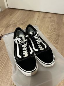 Vans Black (UK8/EU42)