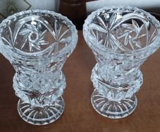 A pair of magnificent diamond-cut crystal vases.