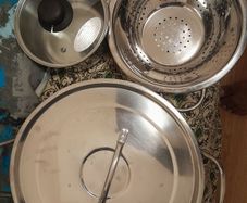 Pot and saucepan