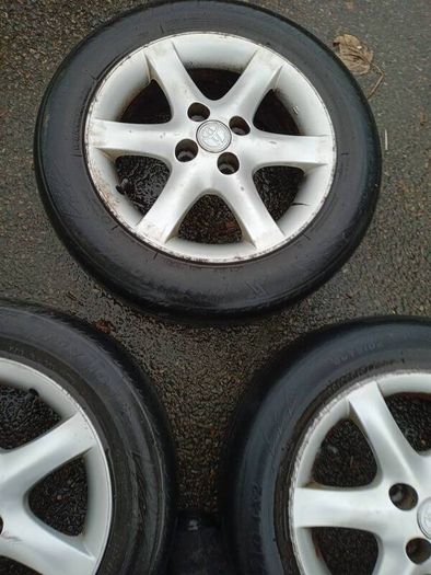 2005 Toyota Corolla Alloy Wheels 30 euro EACH