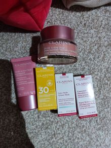 Clarins