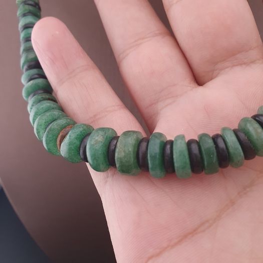 Vintage Tire Shape Jade & Bone Beads Necklace 24 inches