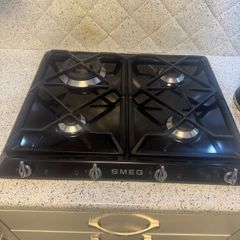 Smeg hob 60cm x 50 cm