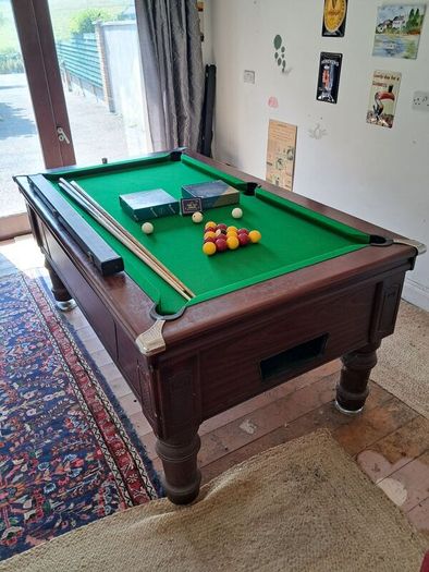 pool table