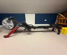 Folding rowing machine proform r600