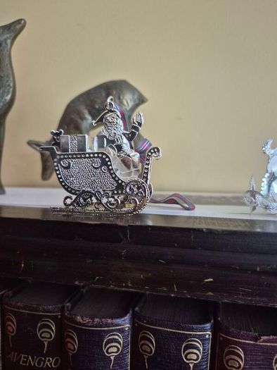 Santa Sleigh  Christmas Decoration