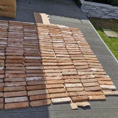 Brick slips